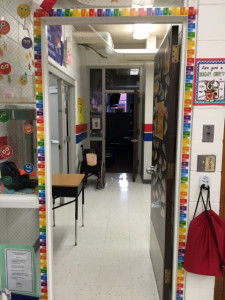 735301 Pixel border on door frame in school